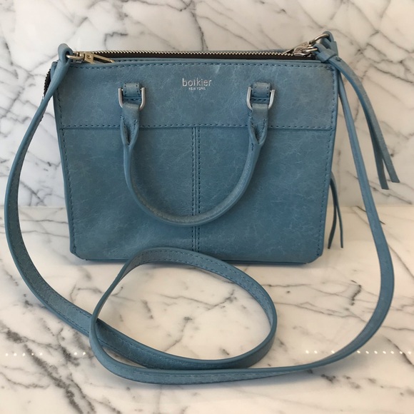 baby blue crossbody purse